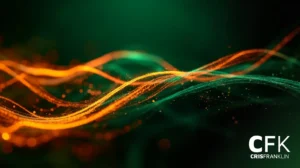 Imagem abstrata com ondas de luz laranja e verde brilhantes cruzando um fundo escuro, com o texto "CFK CRISFRANKLIN" no canto inferior direito.